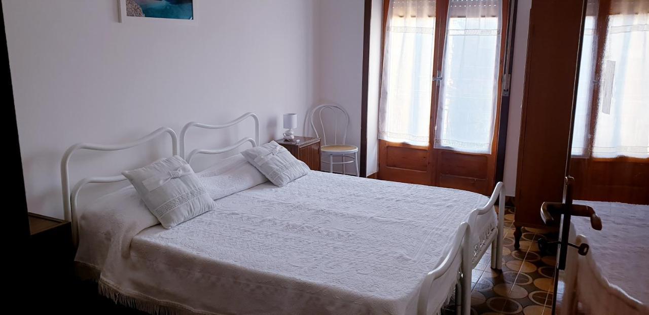 Casa Vacanze Luisa มารีนาดีกาเมโรตา ภายนอก รูปภาพ